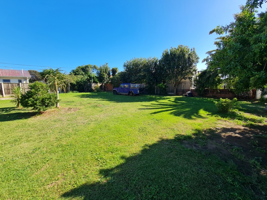2 Bedroom Property for Sale in C Place Eastern Cape